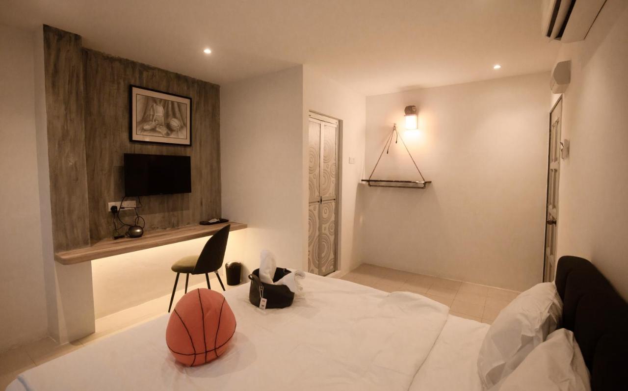 Amazing Home Inn George Town Exteriör bild