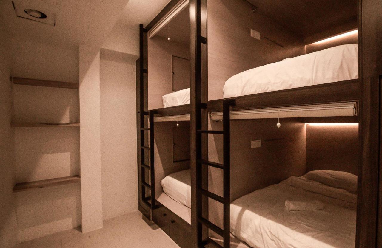 Amazing Home Inn George Town Exteriör bild