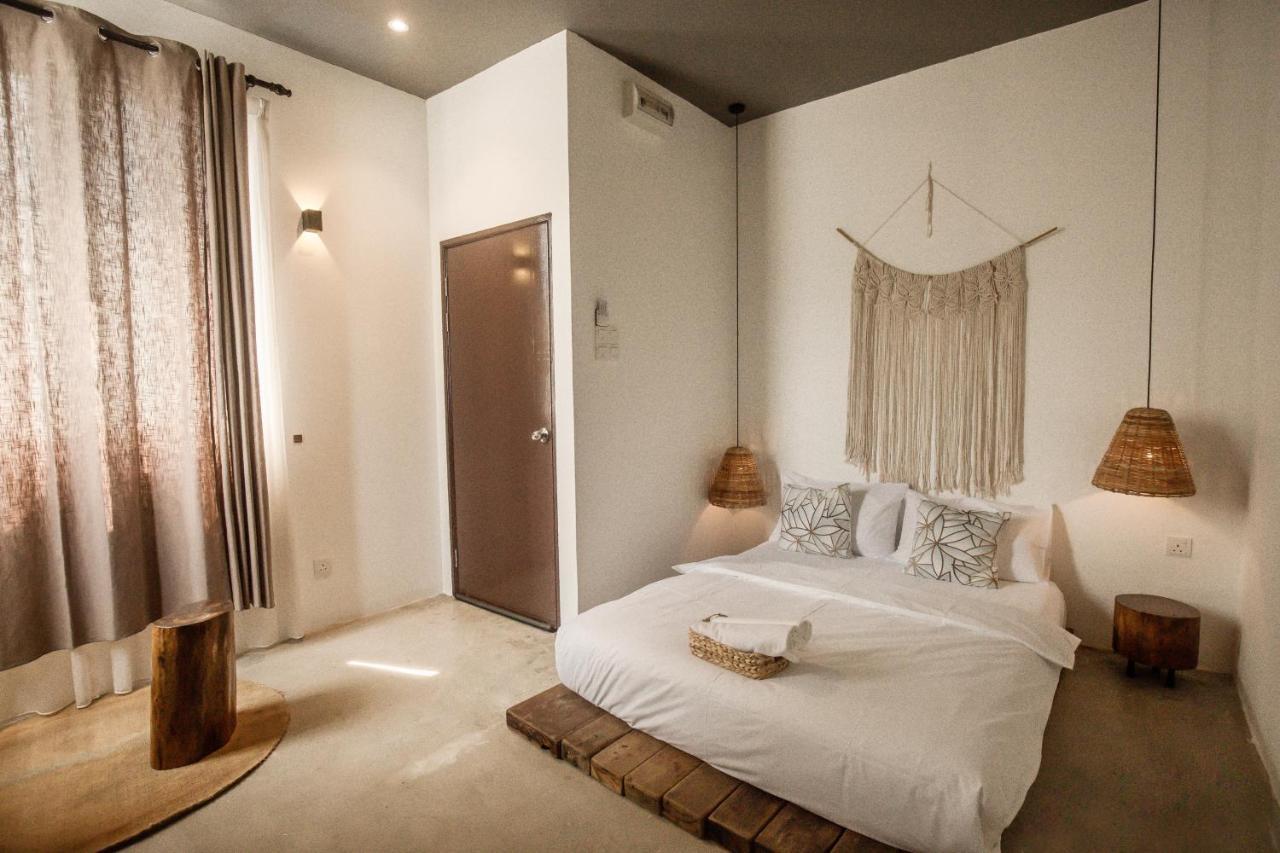 Amazing Home Inn George Town Exteriör bild