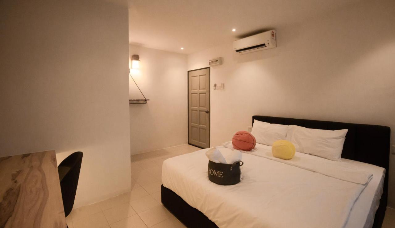 Amazing Home Inn George Town Exteriör bild