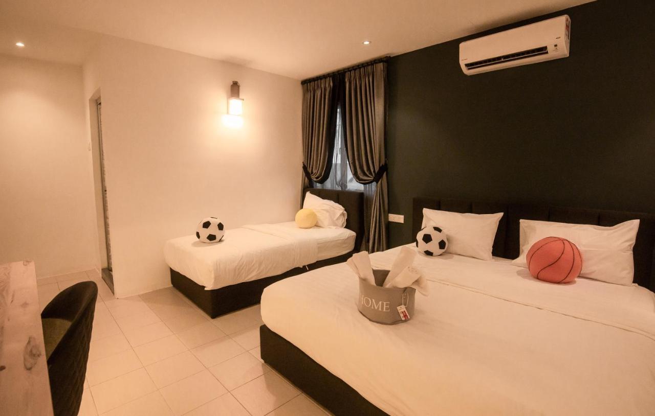 Amazing Home Inn George Town Exteriör bild
